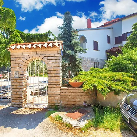 Adrijana 736 Appartement Štinjan